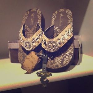 Montana West Women Flip Flops